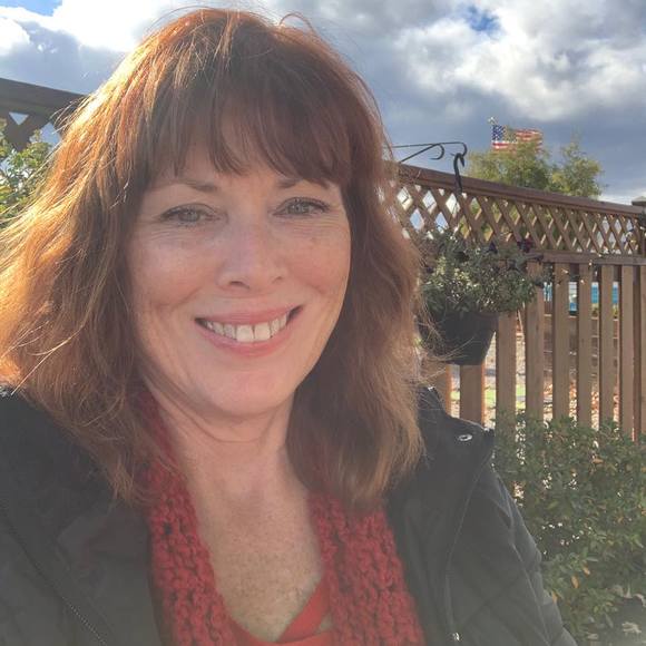 Meet your Posher, Alli - Picture 1 of 1